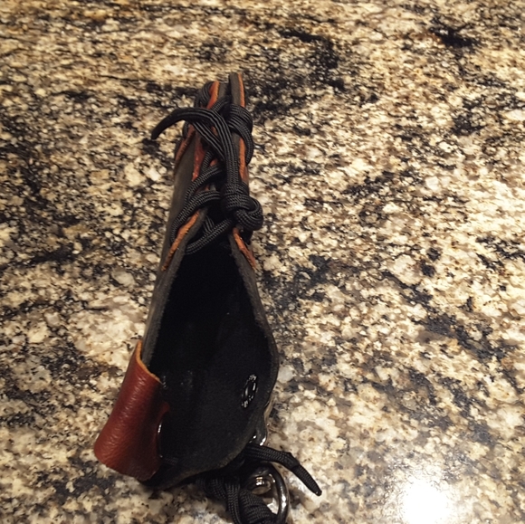 Pouch - Picture 3 of 4